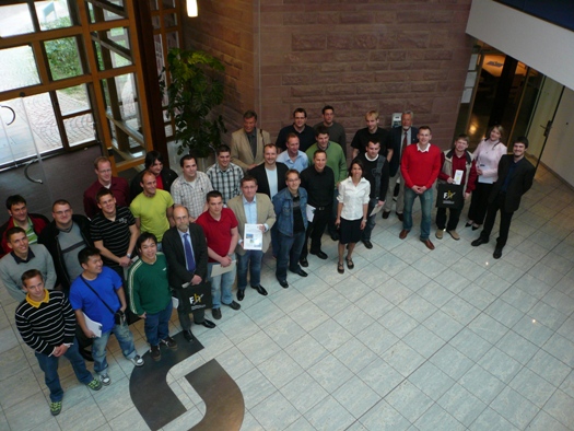Foto: im Foyer der Software AG in Darmstadt